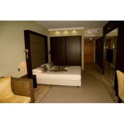 Frankfurt - Praia, Insel von Santiago - Hotel Praia Confort
