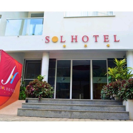 Frankfurt - Praia, Insel von Santiago - Sol Hotel