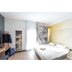Frankfurt - Saint-Tropez - B&B HOTEL Sainte-Maxime Golfe de Saint Tropez