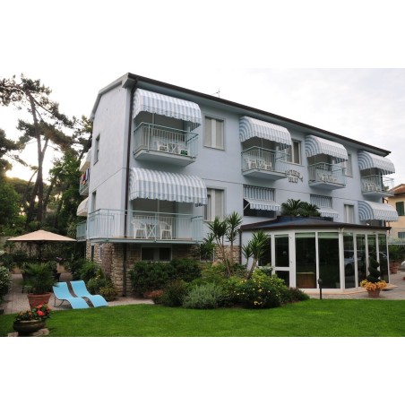Frankfurt - Tirrenia - Hotel Riviera Blu