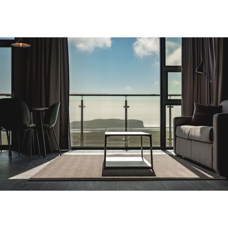 Frankfurt - Vik i Myrdal - Black Beach Suites