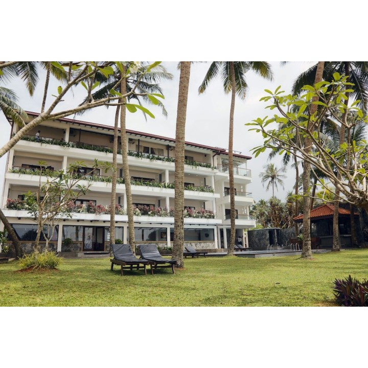 Frankfurt - Wadduwa - Blue Beach Hotel