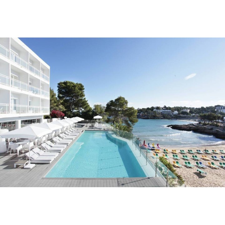 Grupotel Ibiza Beach Resort
