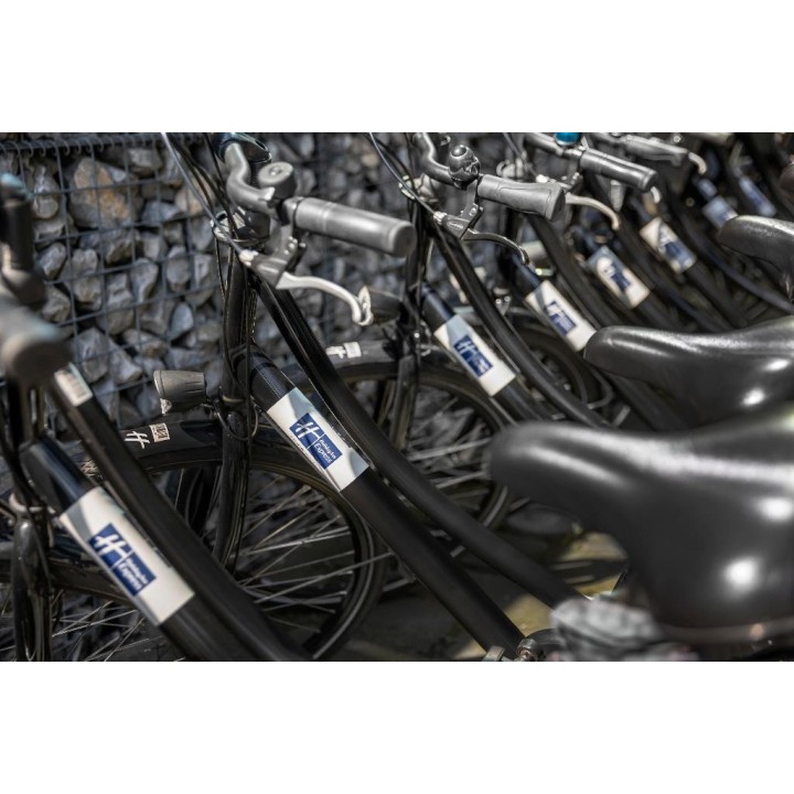 H.I.Express Utrecht- Pape