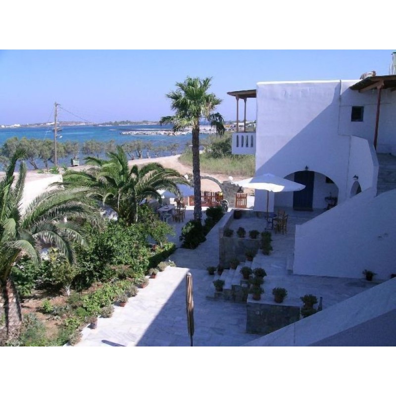 Hamburg - Paros - Remvi Studios