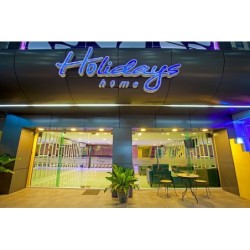 Hamburg - Pattaya - Holidays Home