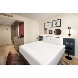 Hampton by Hilton London City