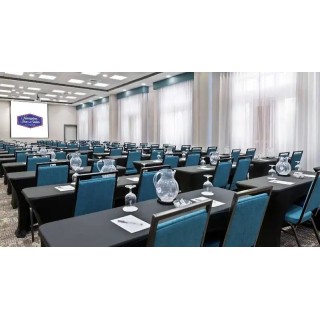 Hampton Inn & Suites Orlando Airport @ Gateway Village