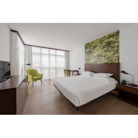 Hannover - Ponta Delgada, Azoren - Neat Hotel Avenida