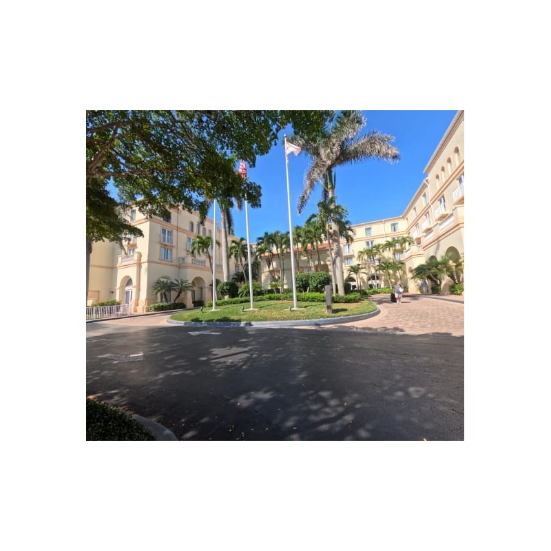 Hilton Naples