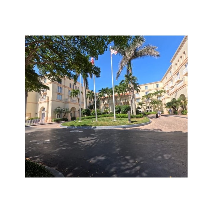 Hilton Naples