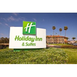 Holiday Inn Hotel & Suites Santa Maria