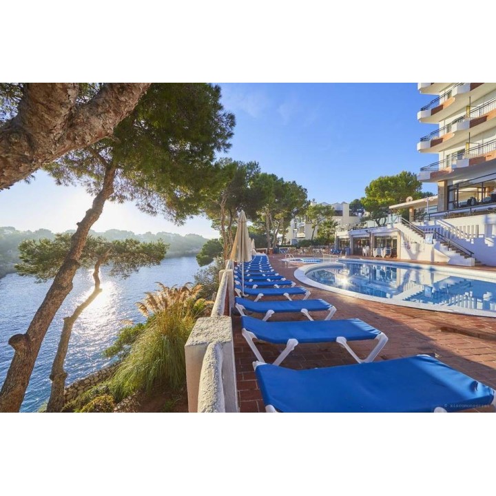 Hotel Cabot Cala Ferrera
