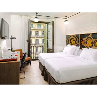 Hotel H10 Metropolitan