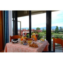 Hotel Holiday