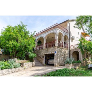 Hotel in Hvar ab 44€ pro Nacht