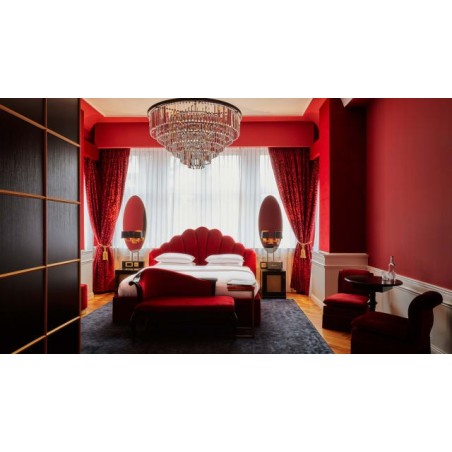 Hotel Provocateur