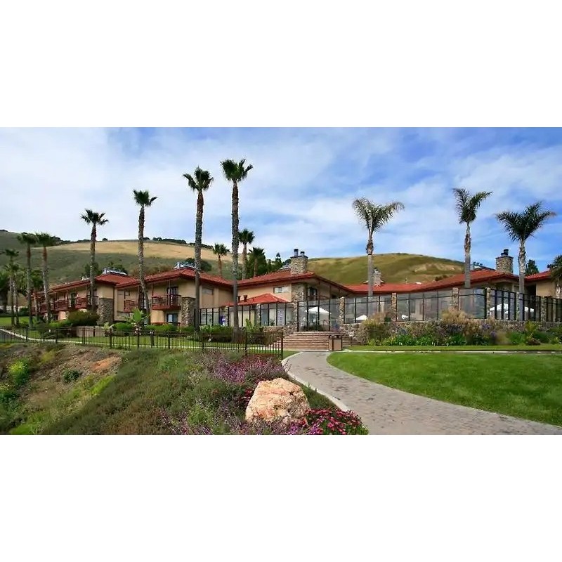 Inn at the Cove