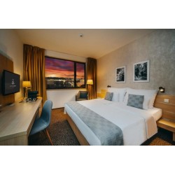 Iris Hotel Eden