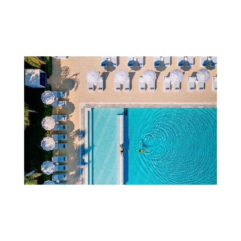 Ivi Mare - Designed for adults