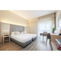 Köln Bonn - Bologna - JR Hotels Gate 7 Bologna