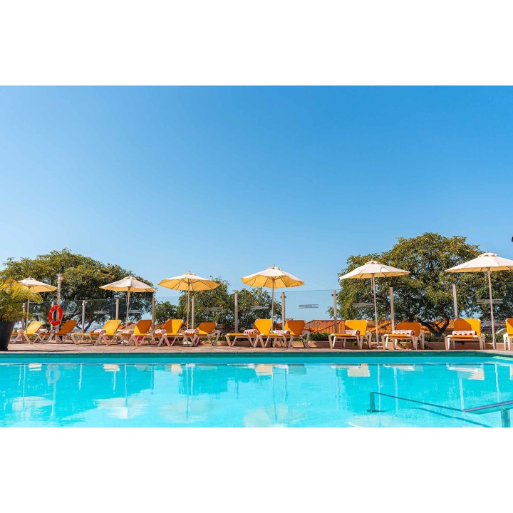 Köln Bonn - Funchal - Muthu Raga Madeira Hotel