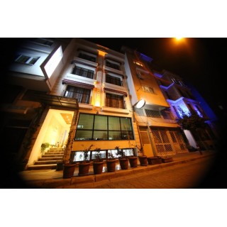 Köln Bonn - Izmir - Siesta Apart Otel İzmir