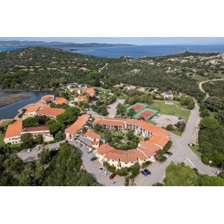 Köln Bonn - La Maddalena - Felix Hotels - Residence Hotel Costa Serena