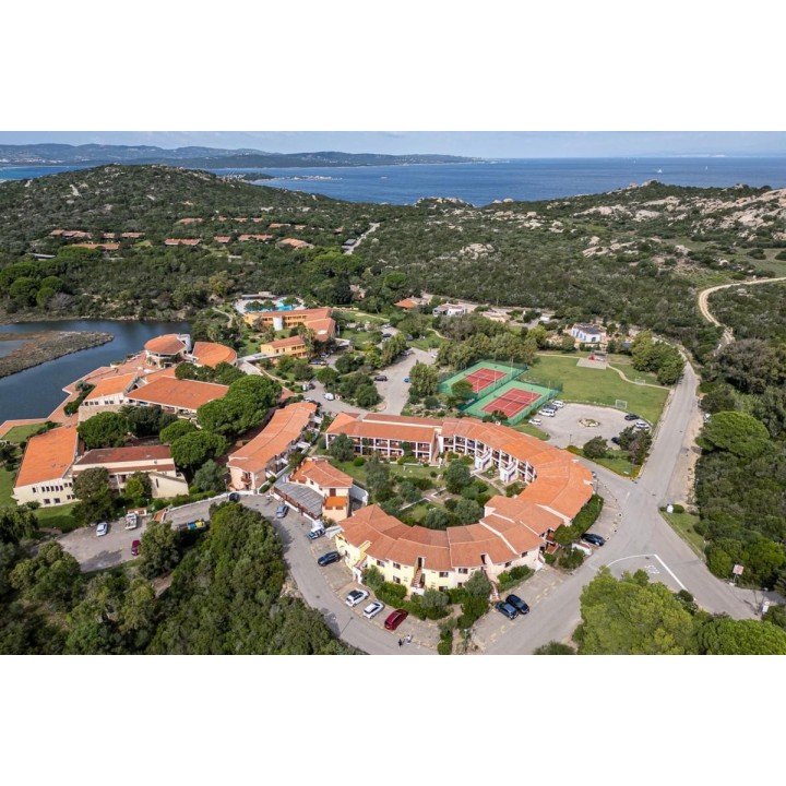 Köln Bonn - La Maddalena - Felix Hotels - Residence Hotel Costa Serena