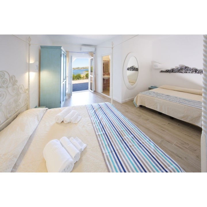 Köln Bonn - La Maddalena - Grand Hotel Palau