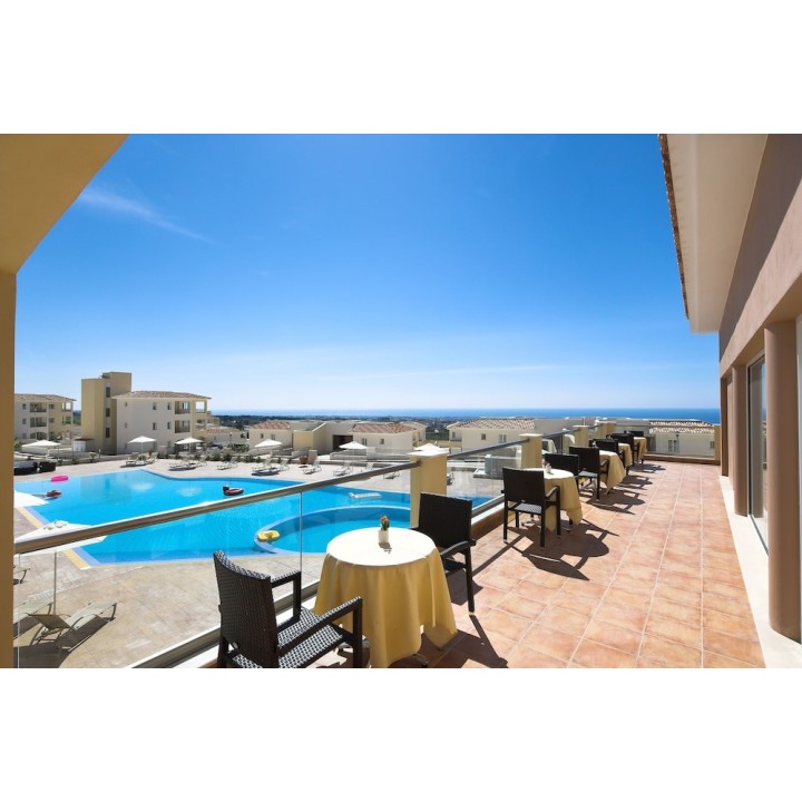 Köln Bonn - Paphos - Club St. George