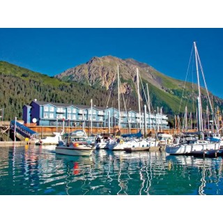 Harbor 360 Hotel