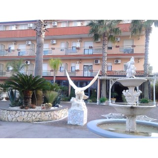 Köln Bonn - Pozzuoli - Hotel Happy Days