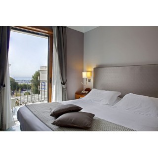 Köln Bonn - Pozzuoli - Hotel Villa Luisa