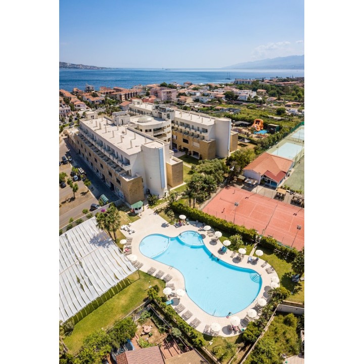 Köln Bonn - Scilla - Capo Peloro Hotel