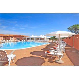 Köln Bonn - Vignola Mare - Résidence Pierre & Vacances Vignola Mare