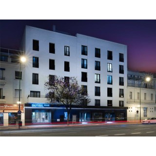 Virgen de los Reyes Hotel by Senator