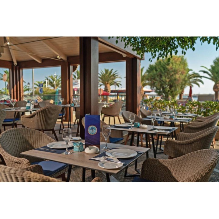 Kyma Suites Beach Hotel