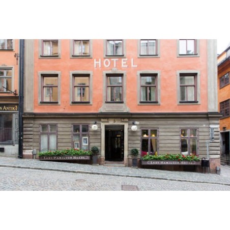 Lady Hamilton Hotel