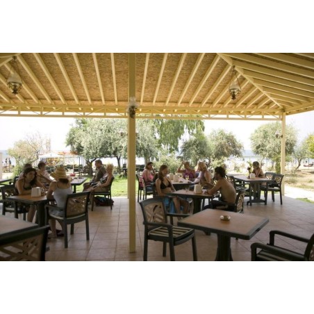 Lavitas Hotel