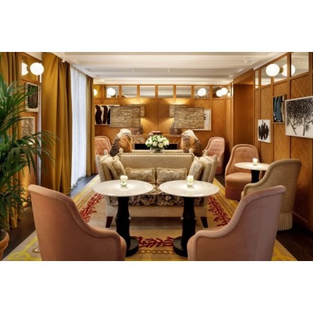 Le Belgrand Hotel Paris Champs Elysees, Tapestry Collection by Hilton