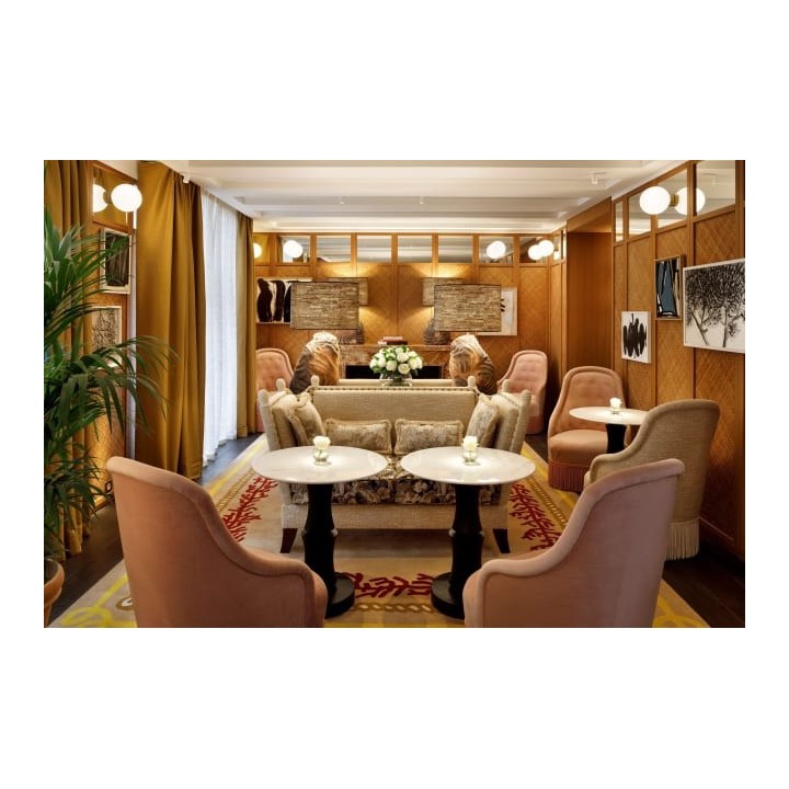 Le Belgrand Hotel Paris Champs Elysees, Tapestry Collection by Hilton