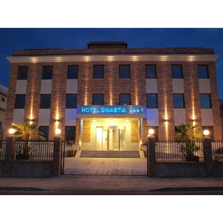 Leipzig Halle - Madrid - Dinastia