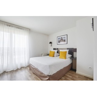 Leipzig Halle - Paris - Appart Hotel Odalys City Paris Levallois