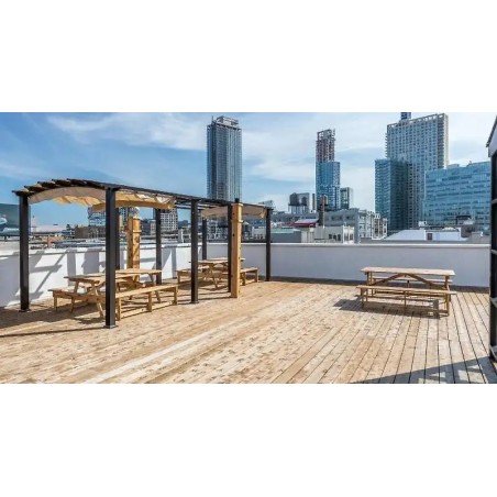 LIC Hotel