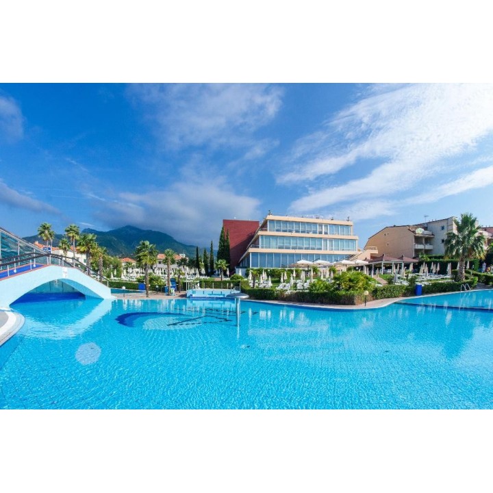 Loano 2 Village Hotel