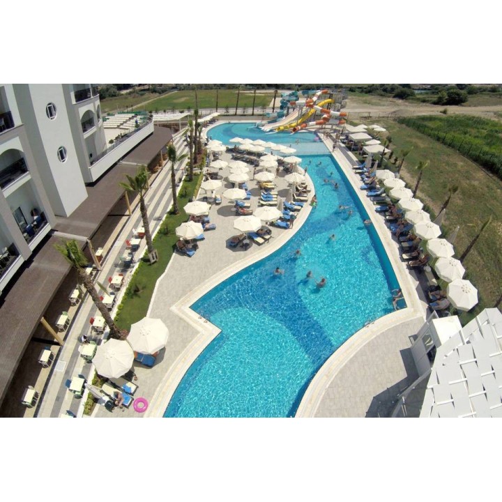 LRS Port River Hotel & Spa