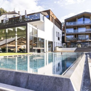 Luxuriöse Auszeit im Adults-Only Designhotel im Vinschgau