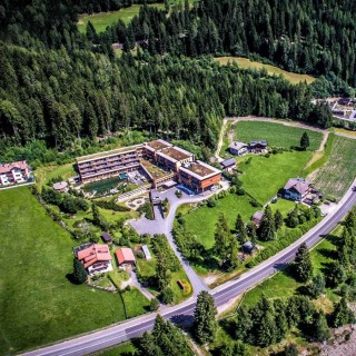 Luxus Verwöhnurlaub & Wellness bei Meran