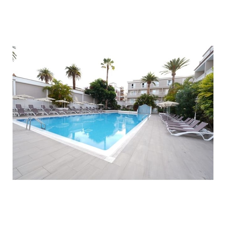 Hotel RF San Borondon